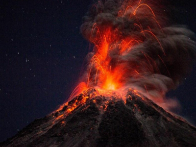 fotos explosión volcán de colima Hernando Rivera Cervantes
