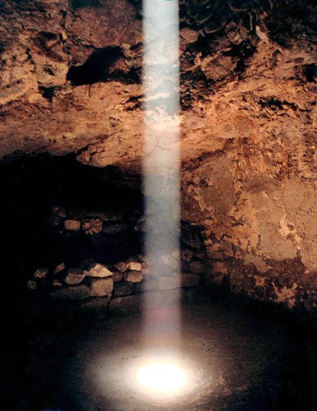 Cueva astronómica de Xochicalco