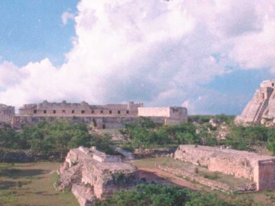 Ciudad maya-cultura maya-sitio arqueológico