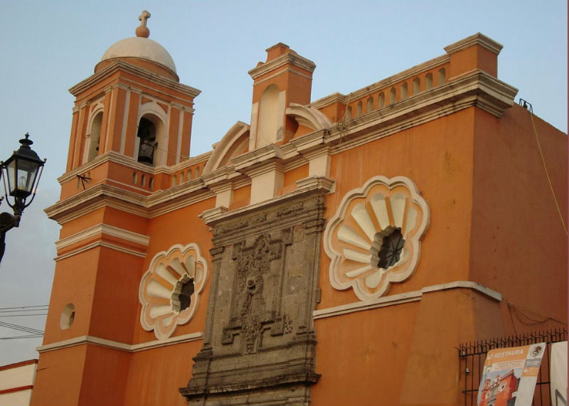 iglesias construidas templos prehispanicos
