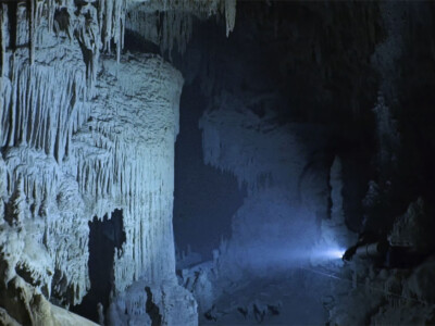 cueva-subacuatica-mas-grande-del-mundo-nohoch-nah-chich-p
