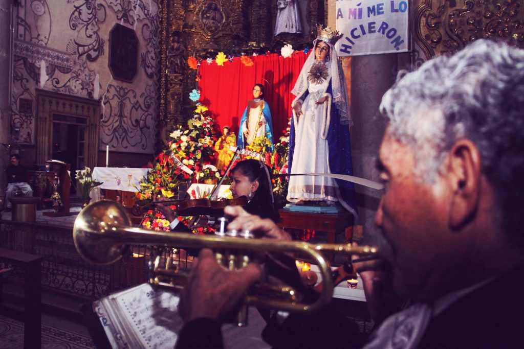 mexico-musica-mexicana-oaxaquena-indigena-beirut-march-zapotec