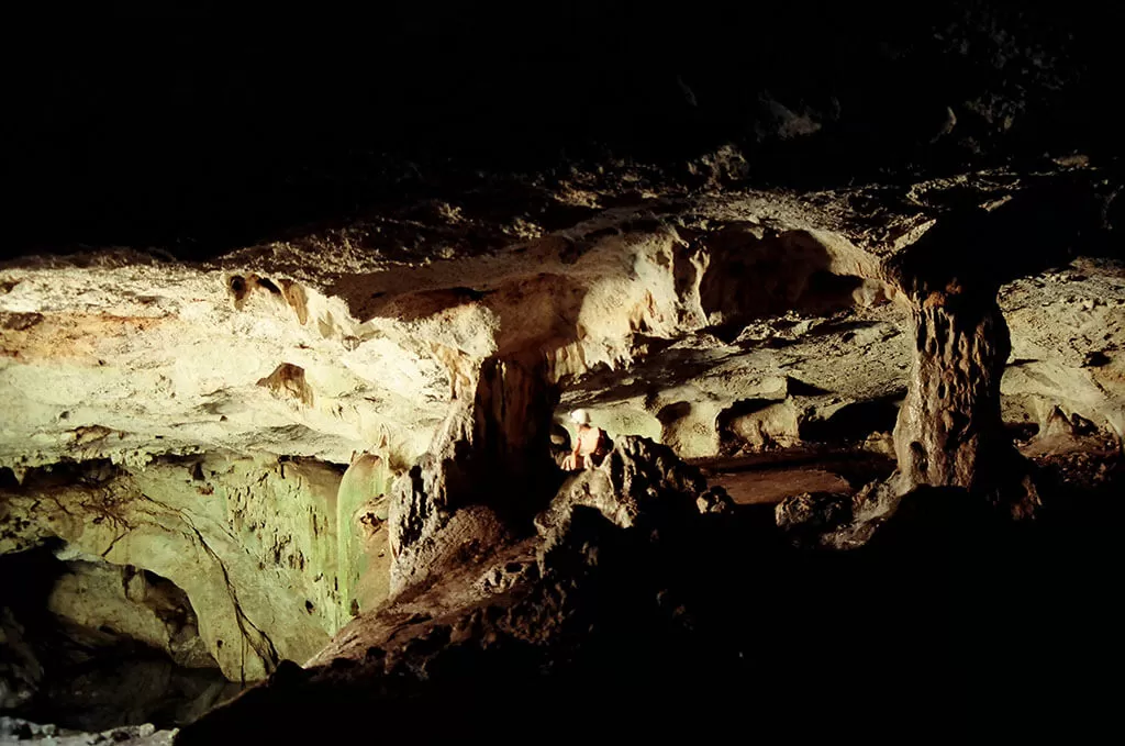 gruta de tzabna 